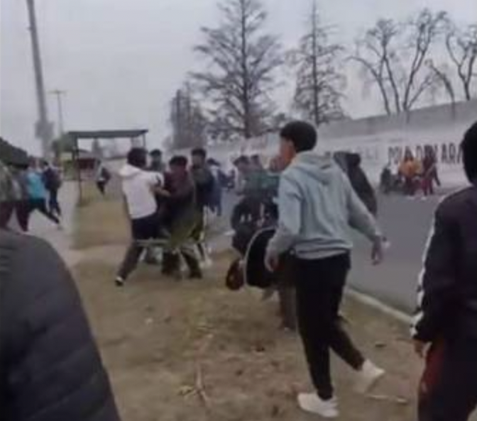 Video Pelea Campal De Estudiantes De Bachillerato Paraliza El