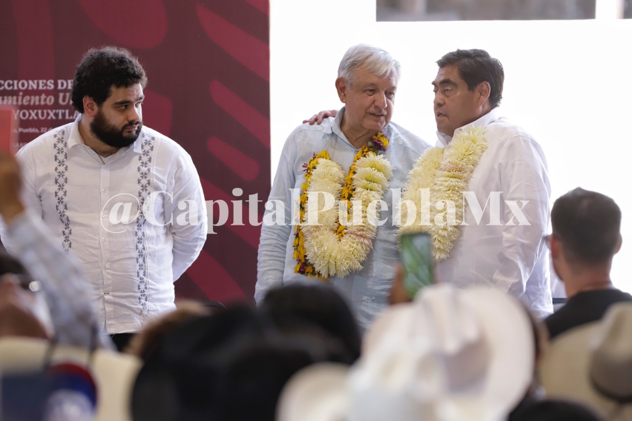 Miguel Barbosa y López Obrador